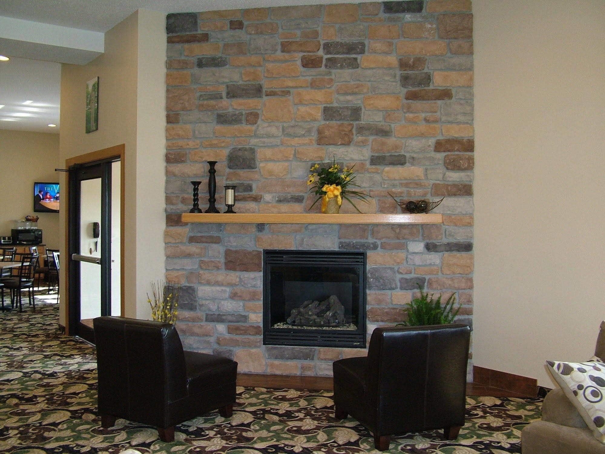 Cobblestone Inn & Suites - Lake View 외부 사진